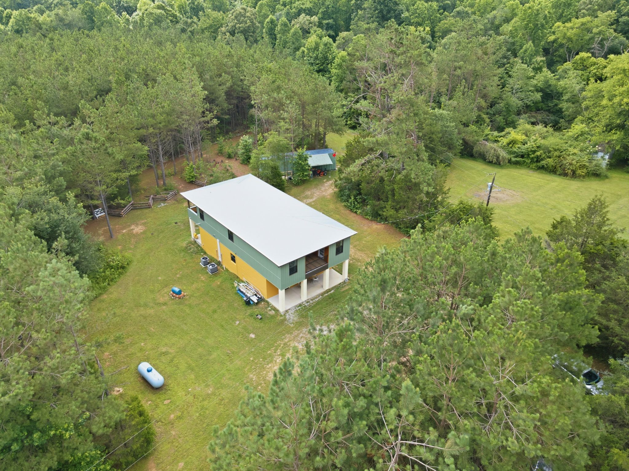 1405 Trace Creek Road Hohenwald, TN 38462 - Photo 9 of 52