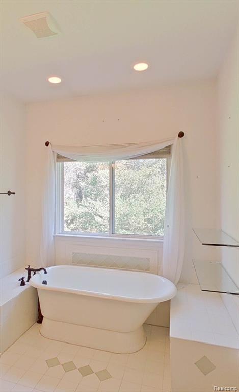 2877 Fenton Road Hartland, MI 48353 - Photo 36 of 56