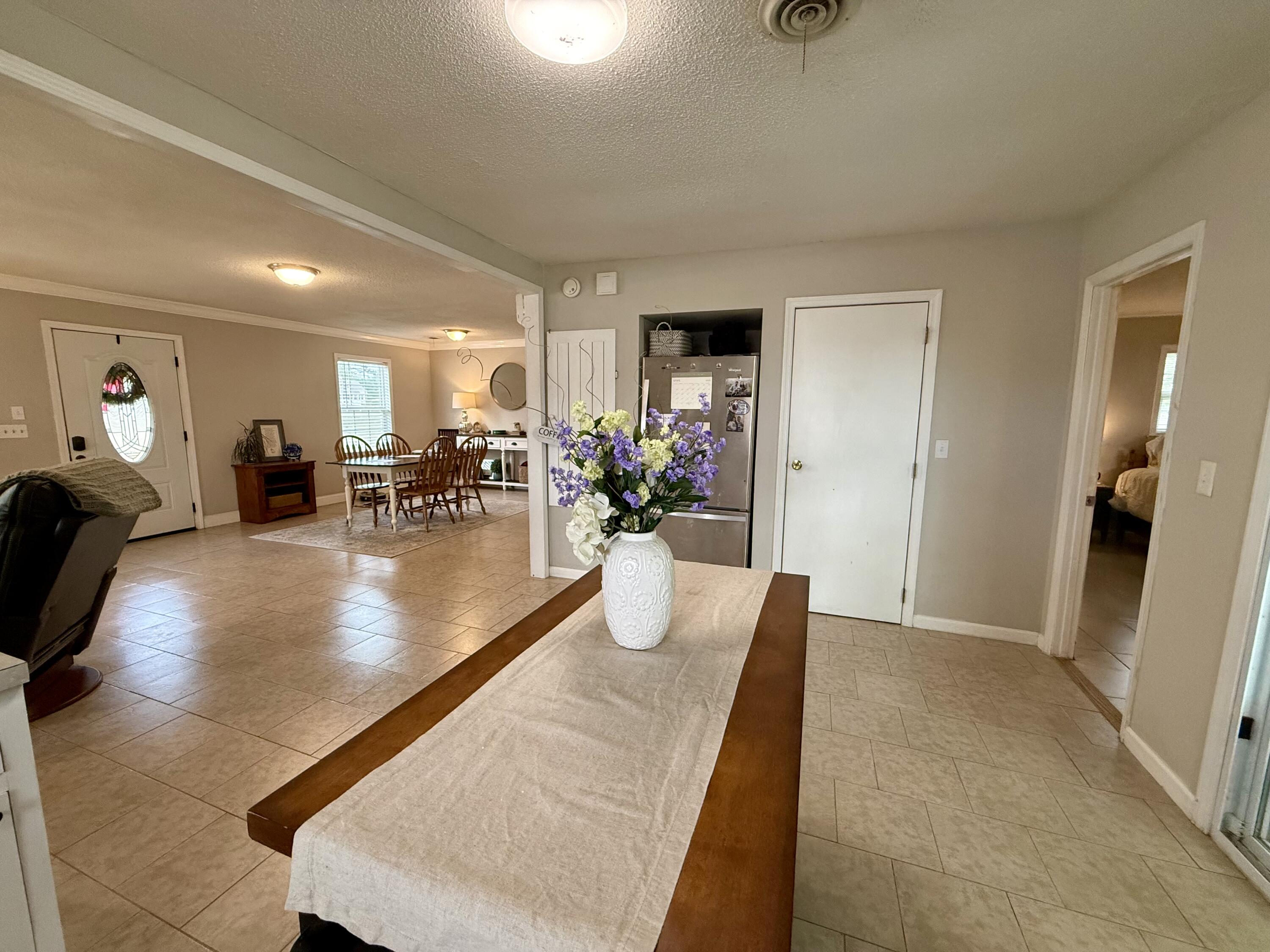 3674 White Oak Road Thomson, GA 30824 - Photo 5 of 13 Kitchen