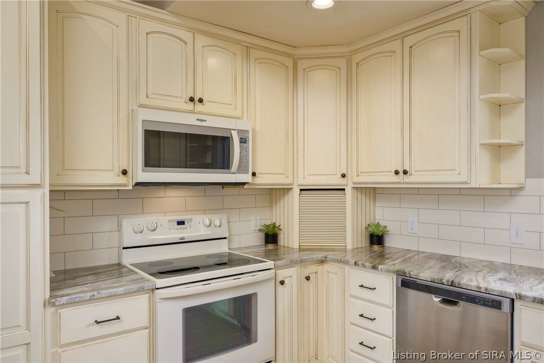 6205 Juniper Ridge Court Charlestown, IN 47111 - Photo 16 of 63