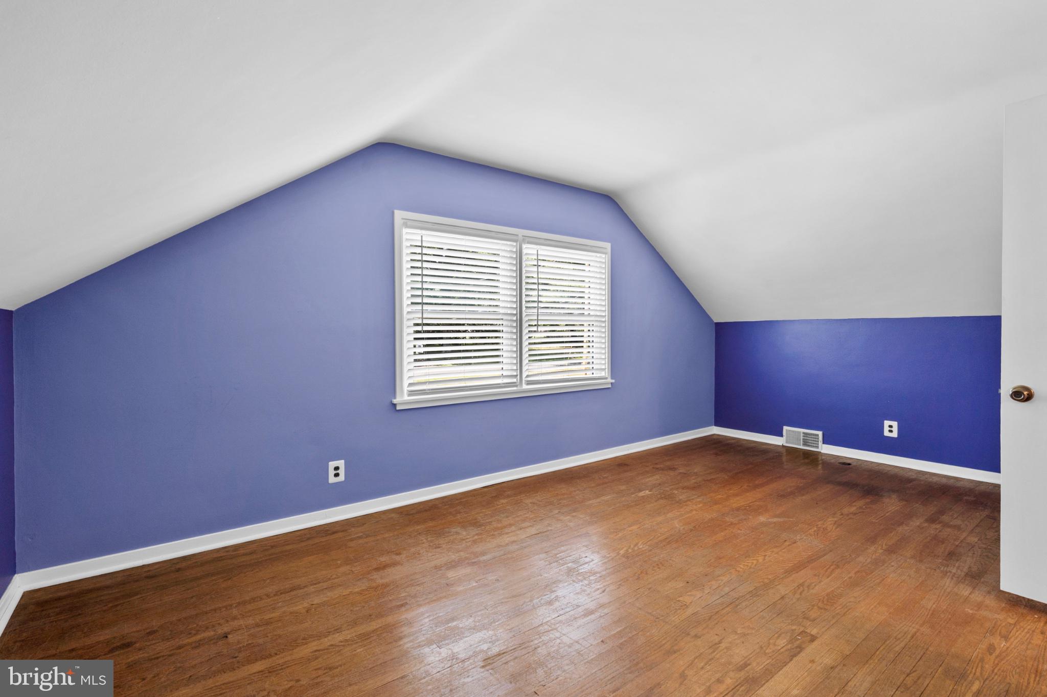 1457 Meetinghouse Road Warminster, PA 18974 - Photo 21 of 30 Charming attic space with vibrant hues.