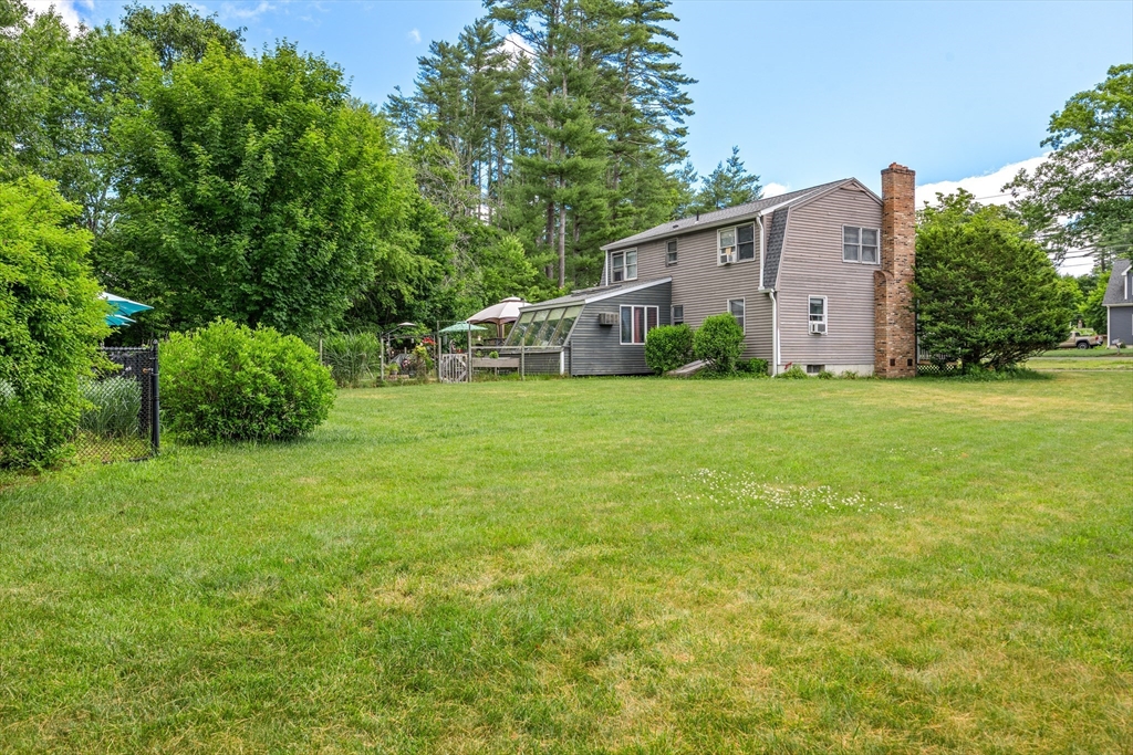 384 Michael Sears Road Belchertown, MA 01007 - Photo 3 of 32