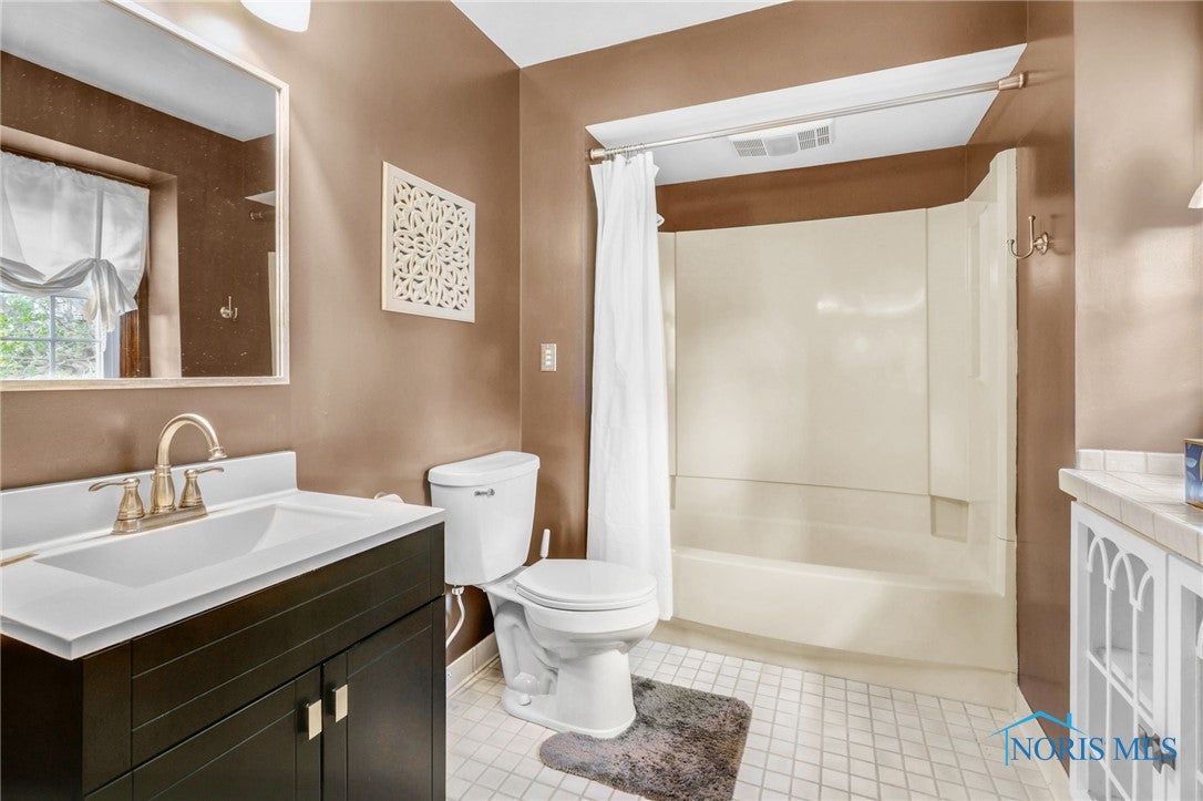 5605 Weckerly Road Whitehouse, OH 43571 - Photo 37 of 42 Gallery Image 37