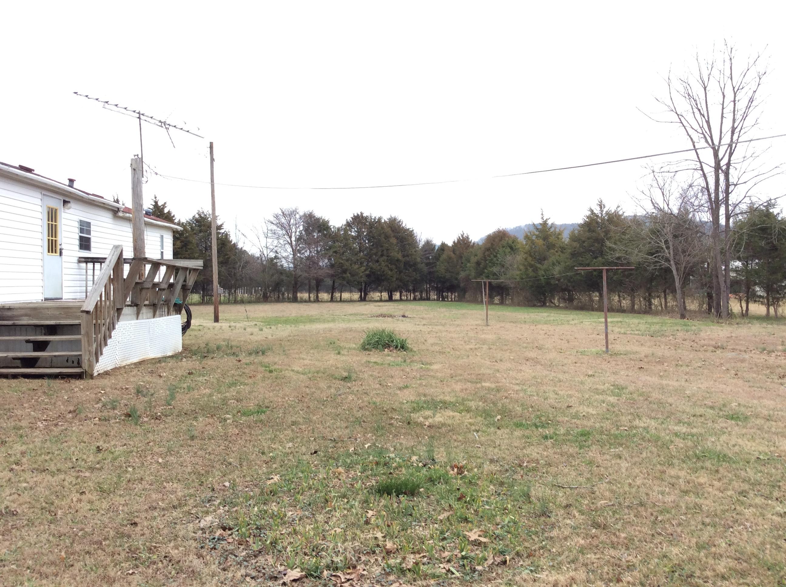 141 Edgemon Road Ten Mile, TN 37880 - Photo 11 of 15 36514635-AF1B-48ED-8E6A-16C7AB5A902A