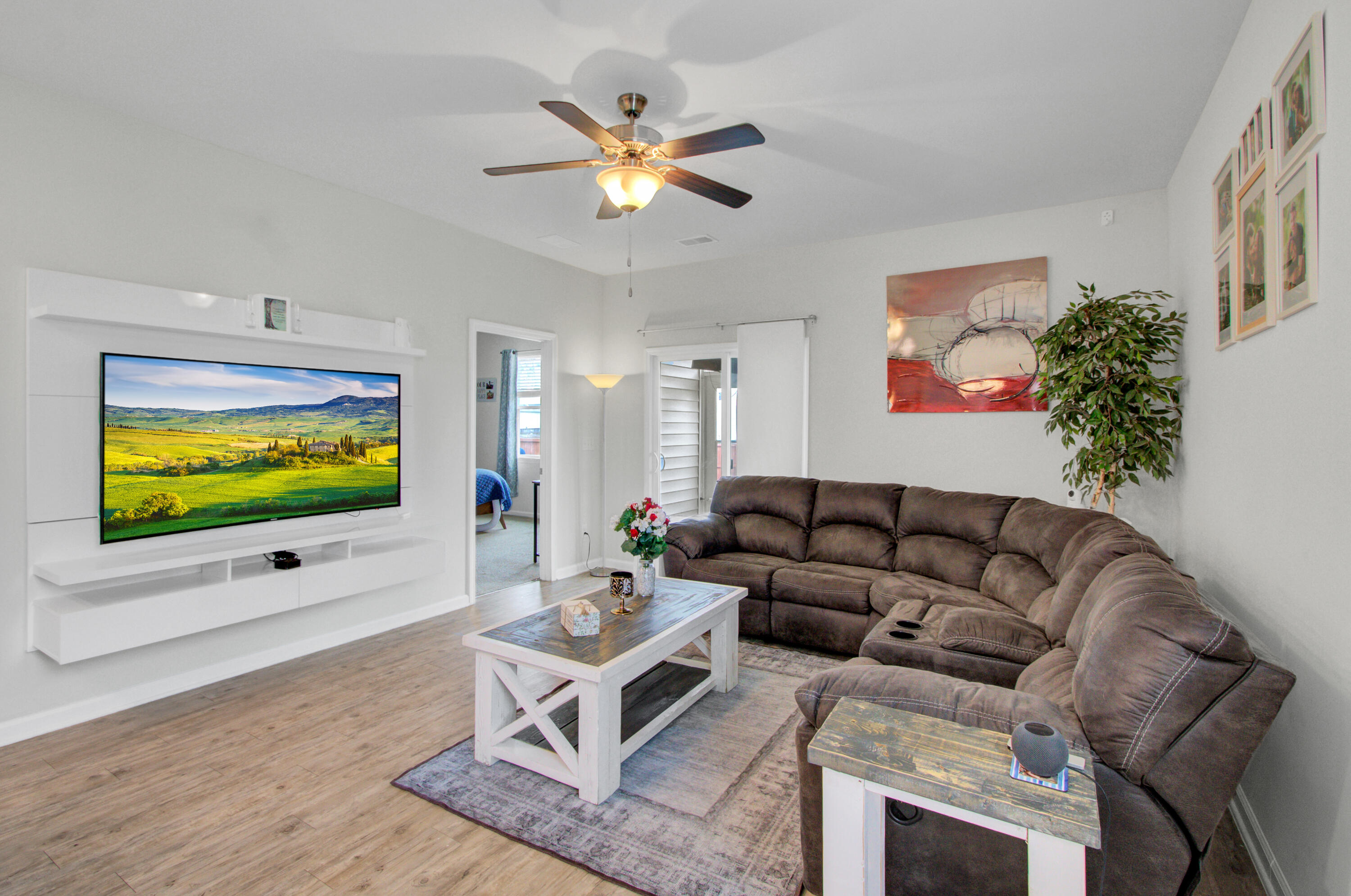 9711 Brandishing Road Ladson, SC 29456 - Photo 9 of 41 Living Area