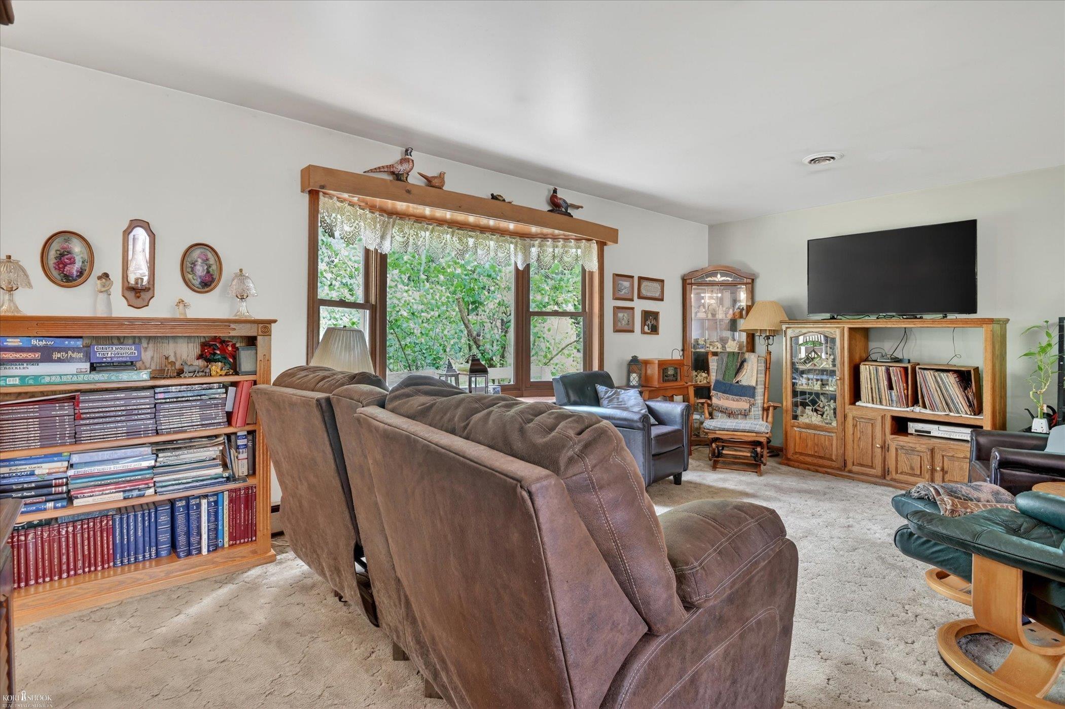 3477 Winegar Road Perry, MI 48872 - Photo 7 of 51