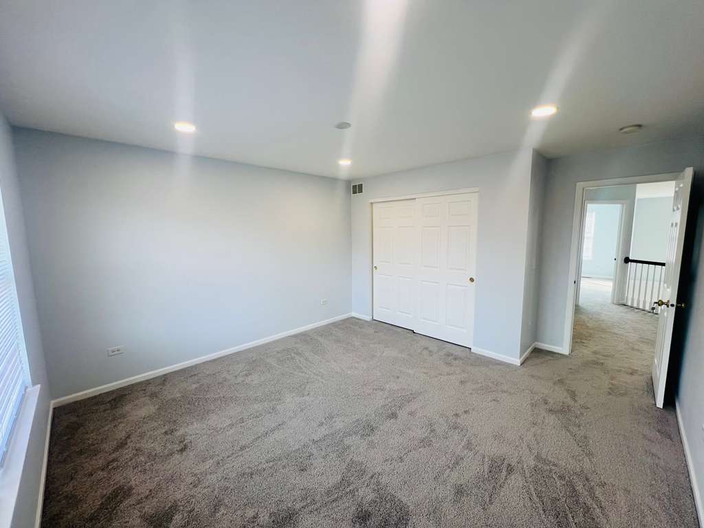 5 Player Court Bolingbrook, IL 60490 - Photo 27 of 42
