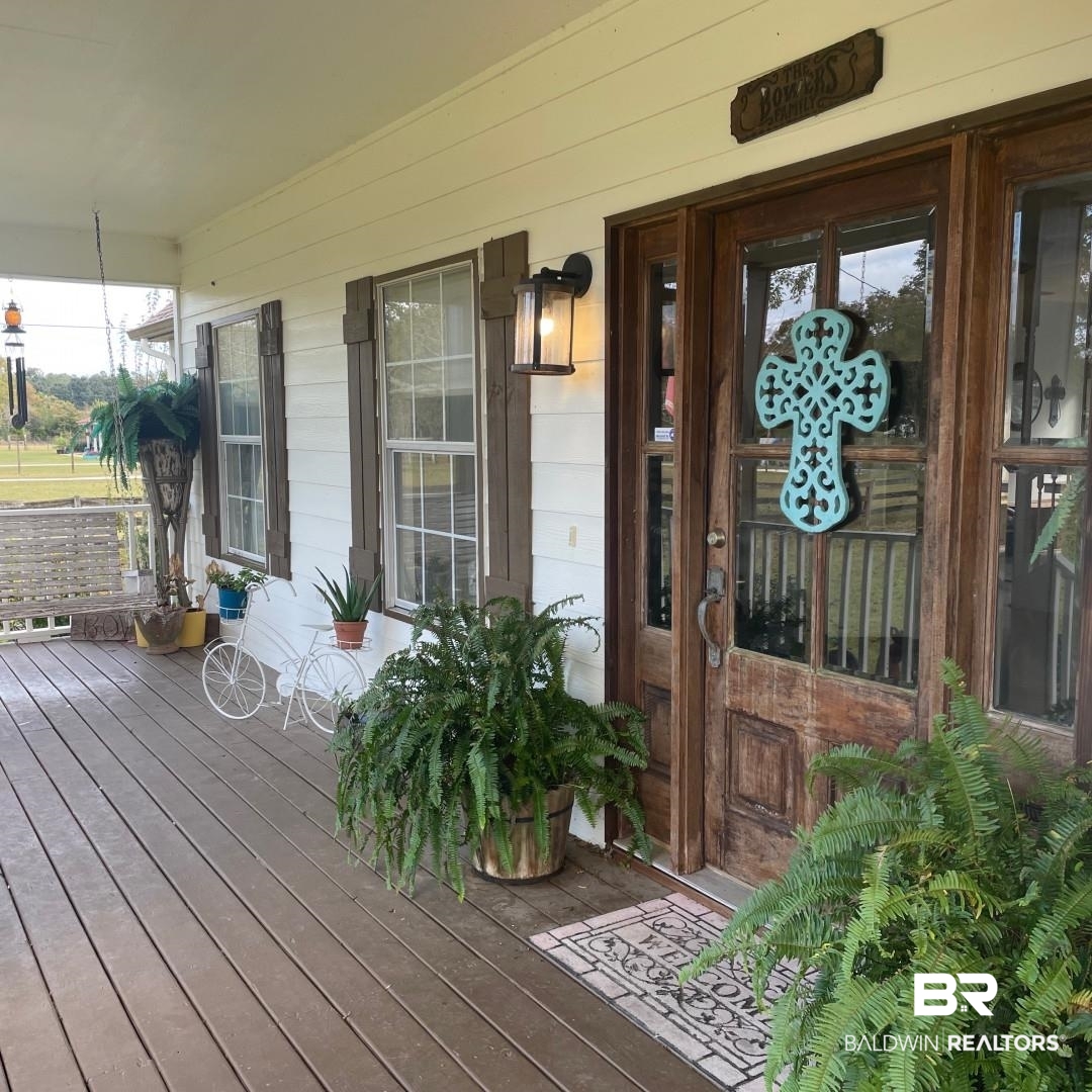 35069 Spring Road South Stapleton, AL 36578 - Photo 5 of 37