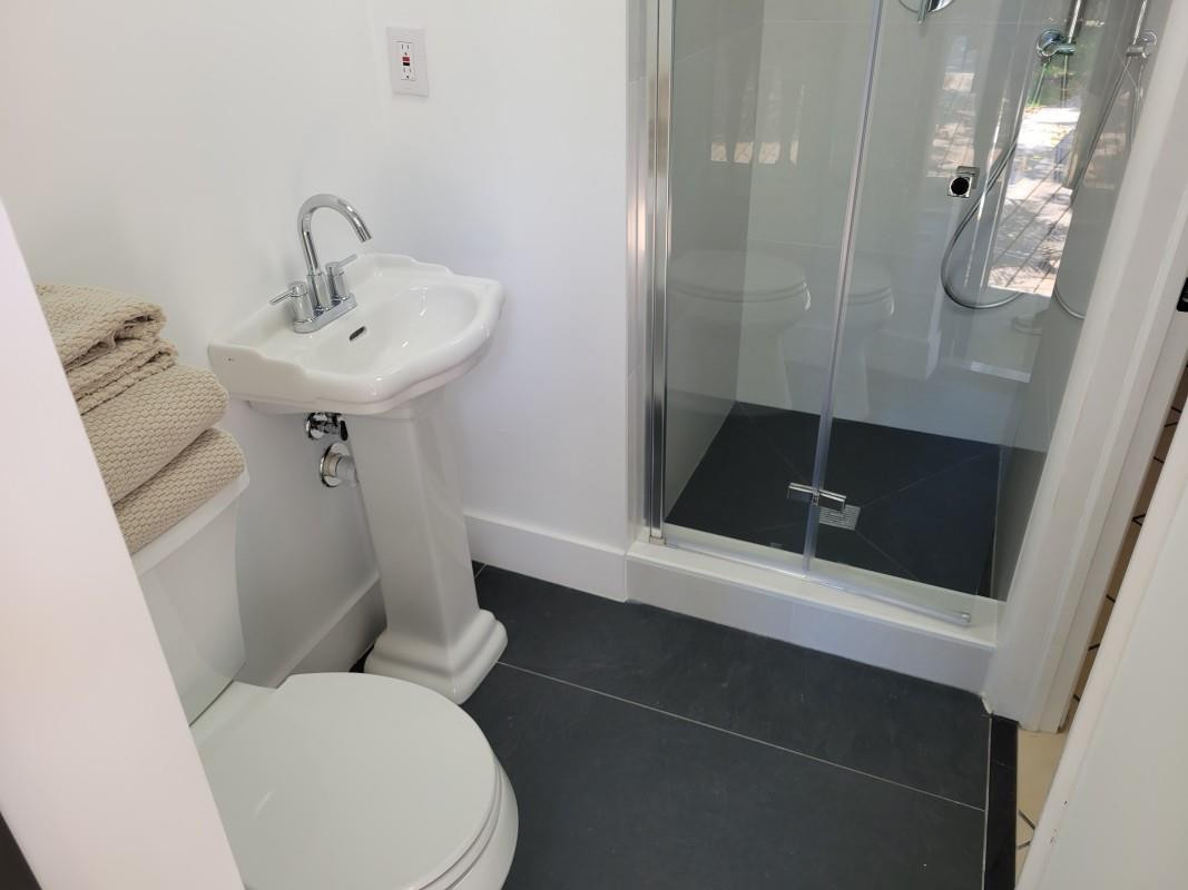 5868 Southwest 60th Street Miami, FL 33143 - Photo 7 of 10 Photo 7