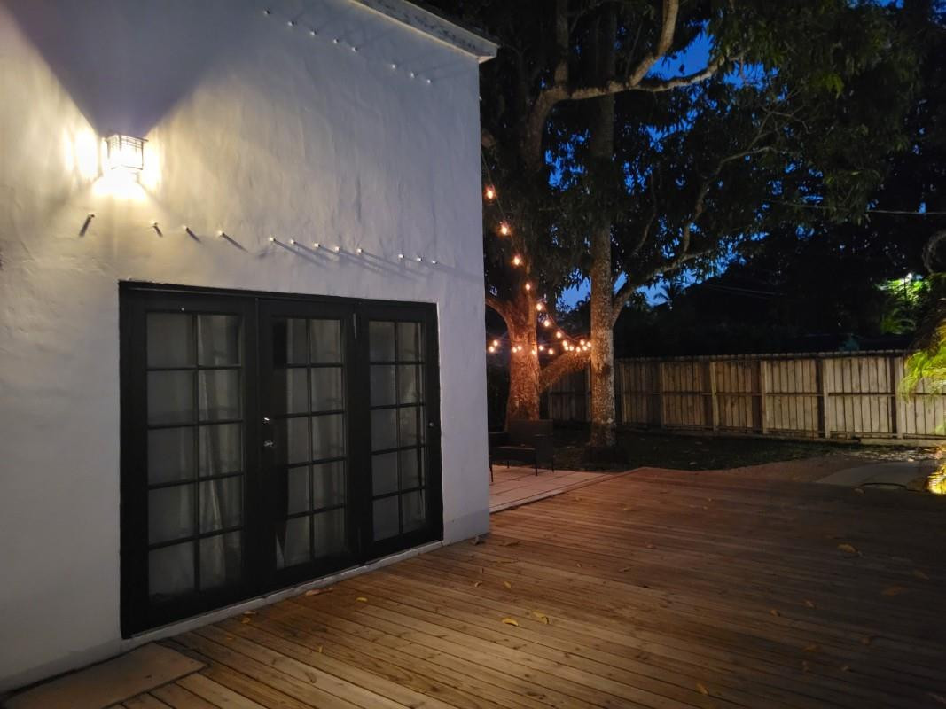 5868 Southwest 60th Street Miami, FL 33143 - Photo 8 of 10 Photo 8
