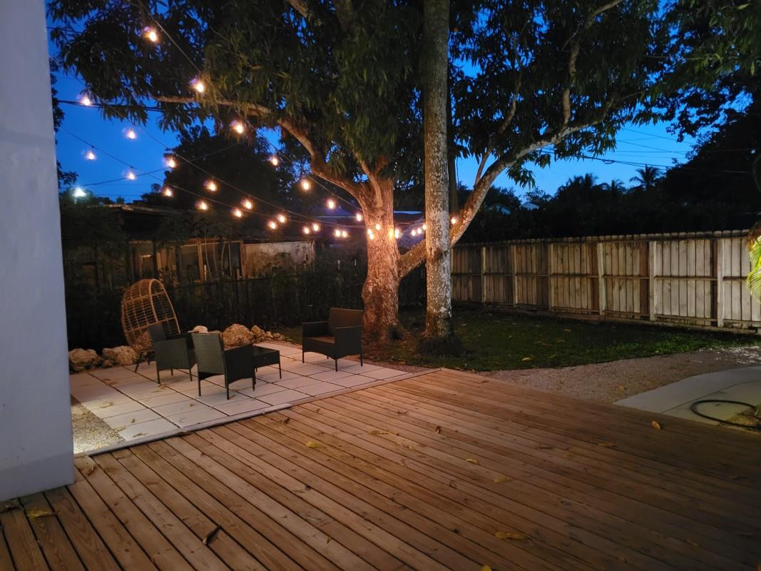 5868 Southwest 60th Street Miami, FL 33143 - Photo 9 of 10 Photo 9