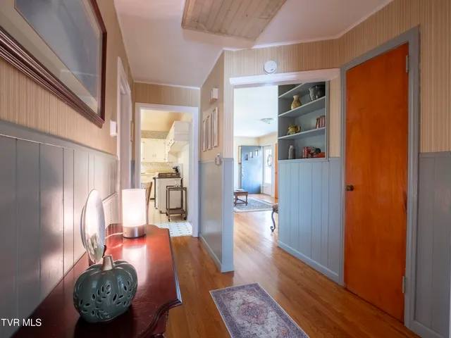 $387,900 | 8315 Old Stage Road, Chuckey, TN 37641