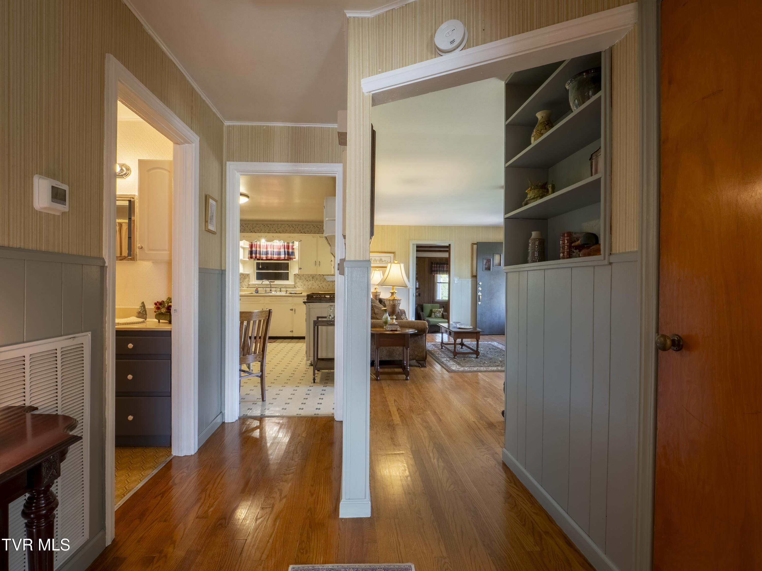 8315 Old Stage Road Chuckey, TN 37641 - Photo 17 of 58 _1018723-HDR