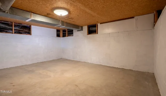 $387,900 | 8315 Old Stage Road, Chuckey, TN 37641