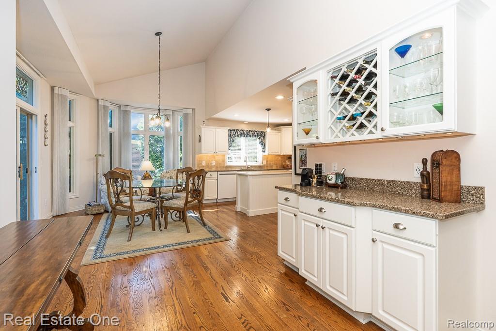 6615 Chatham Circle Rochester Hills, MI 48306 - Photo 18 of 62