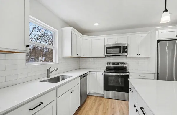 $339,900 | 10077 Kearns Court, Portage, MI 49024