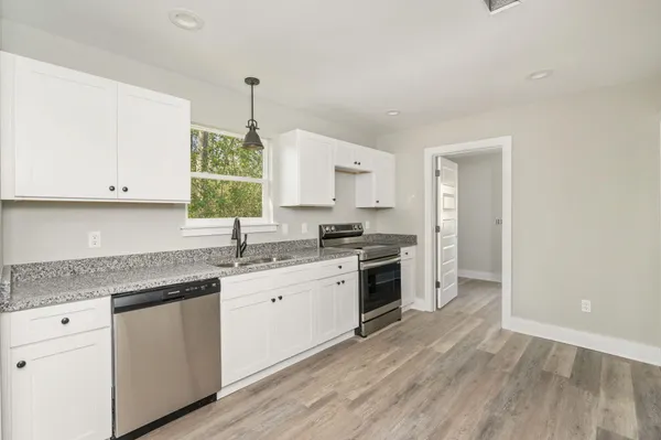 $189,900 | 22853 North Mcphail Farm Road Street, Florala, AL 36442