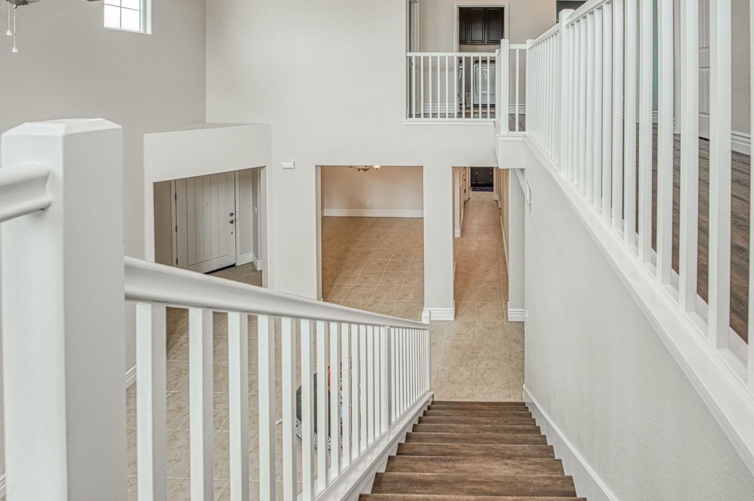 3036 Portals Avenue Clovis, CA 93619 - Photo 28 of 53