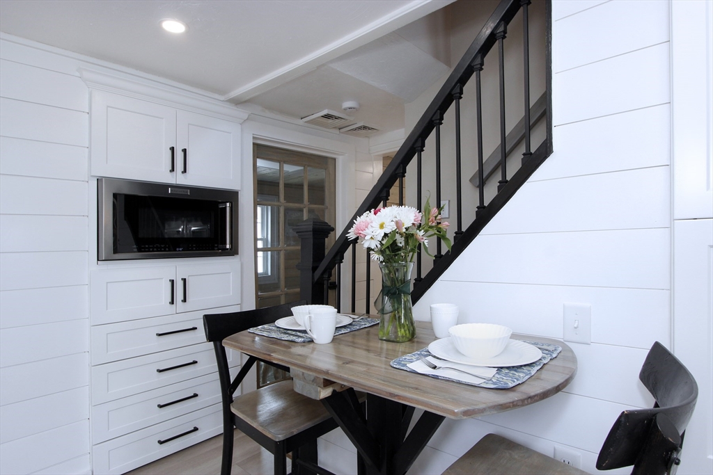 19 Maple Street Wareham, MA 02532 - Photo 8 of 42