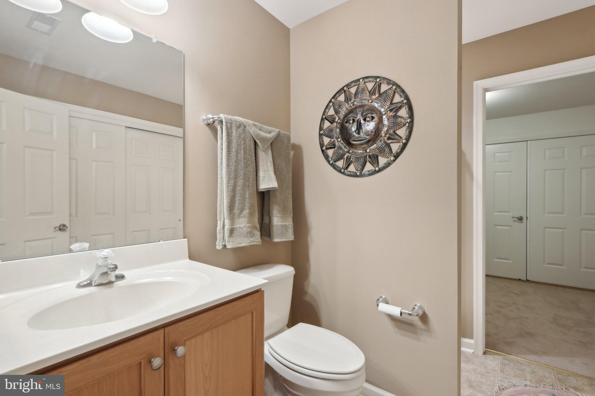 42 Five Ponds Circle Warminster, PA 18974 - Photo 26 of 31 Full bath upstairs