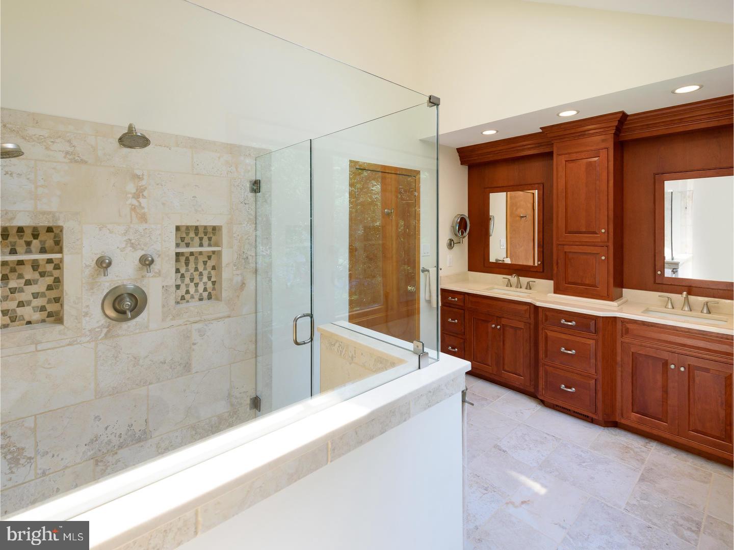 22 Roberts Road Newtown Square, PA 19073 - Photo 15 of 25 Master Bathroom
