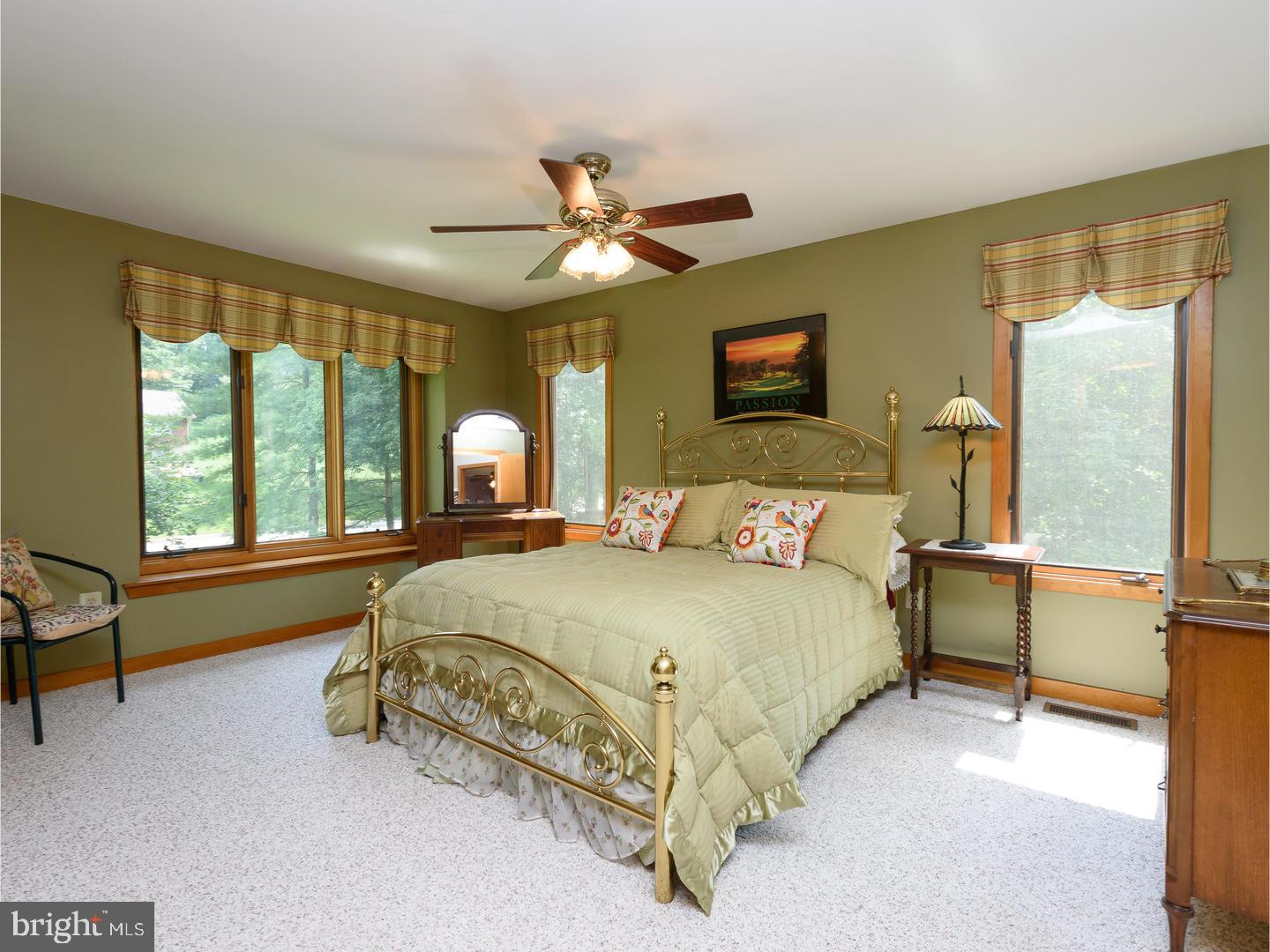 22 Roberts Road Newtown Square, PA 19073 - Photo 18 of 25
