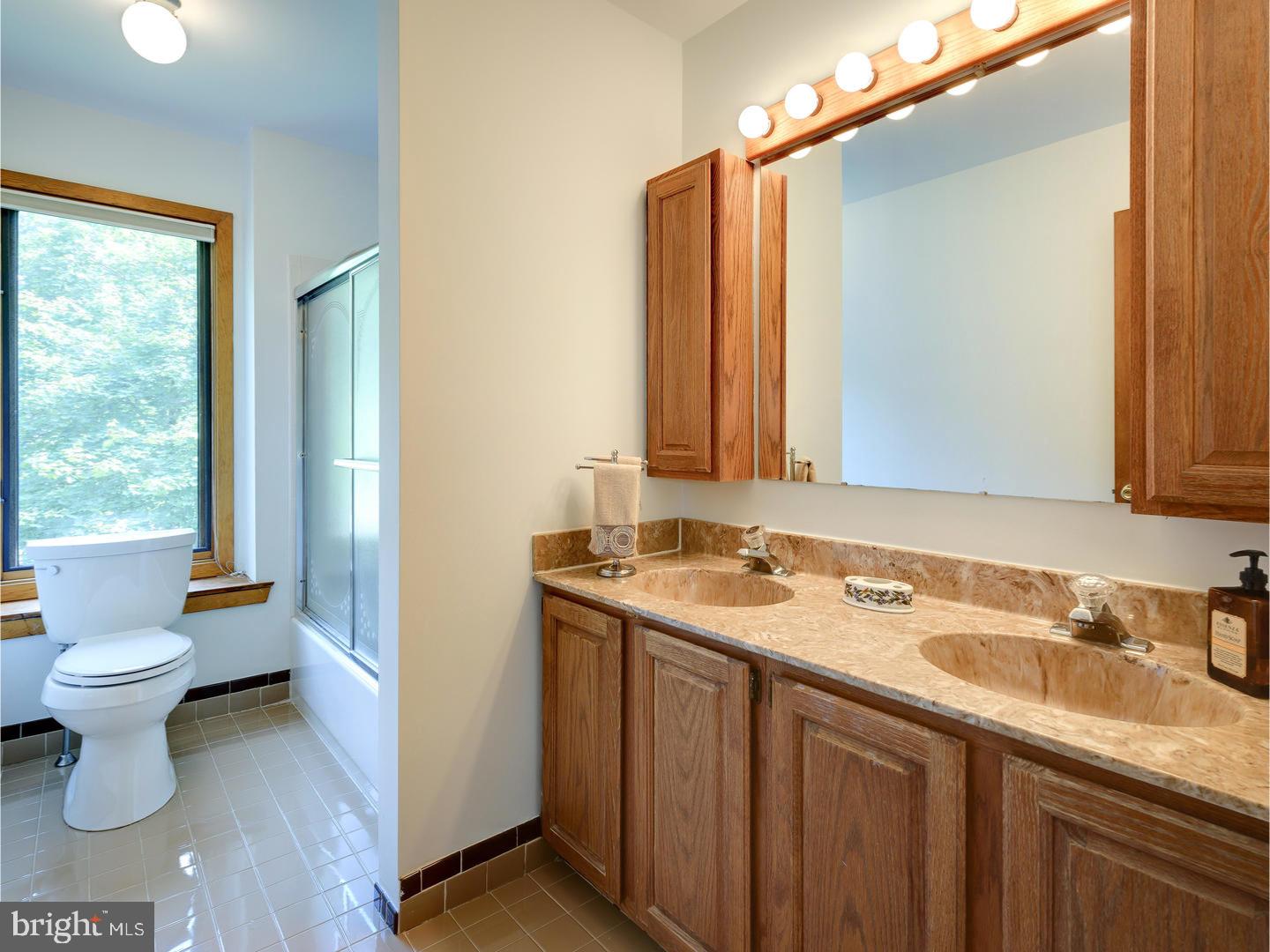 22 Roberts Road Newtown Square, PA 19073 - Photo 20 of 25