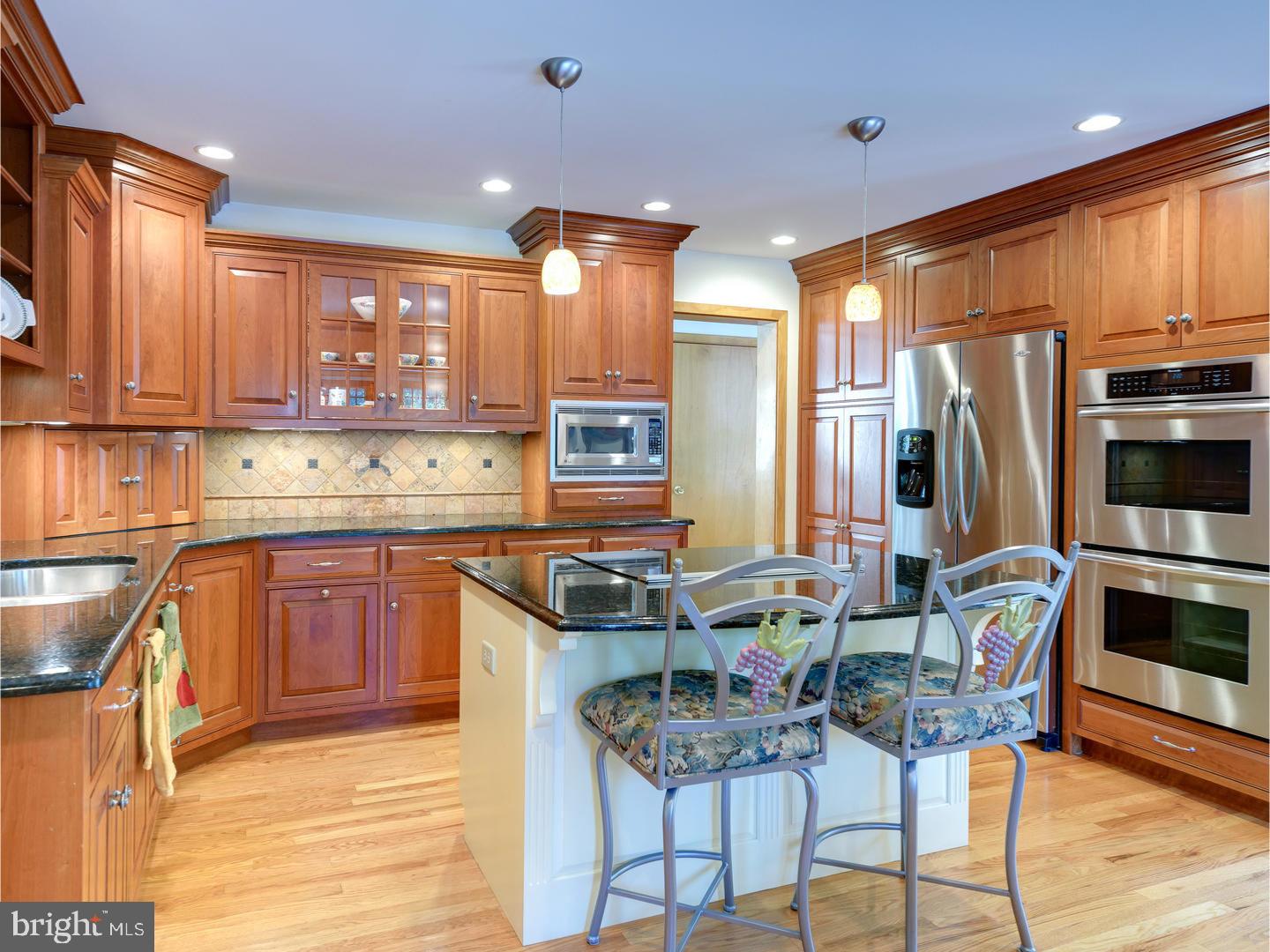 22 Roberts Road Newtown Square, PA 19073 - Photo 8 of 25