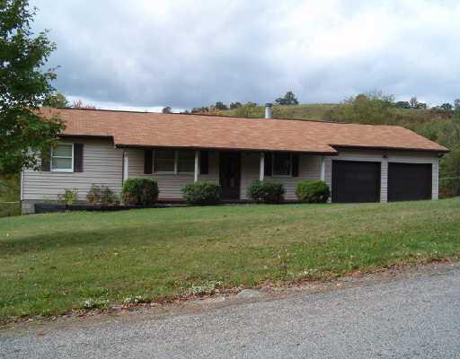 117 Stoney Point Road Shelocta, PA 15774 - Photo 1 of 8 Exterior Front.