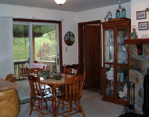 117 Stoney Point Road Shelocta, PA 15774 - Photo 3 of 8 Dining Room.
