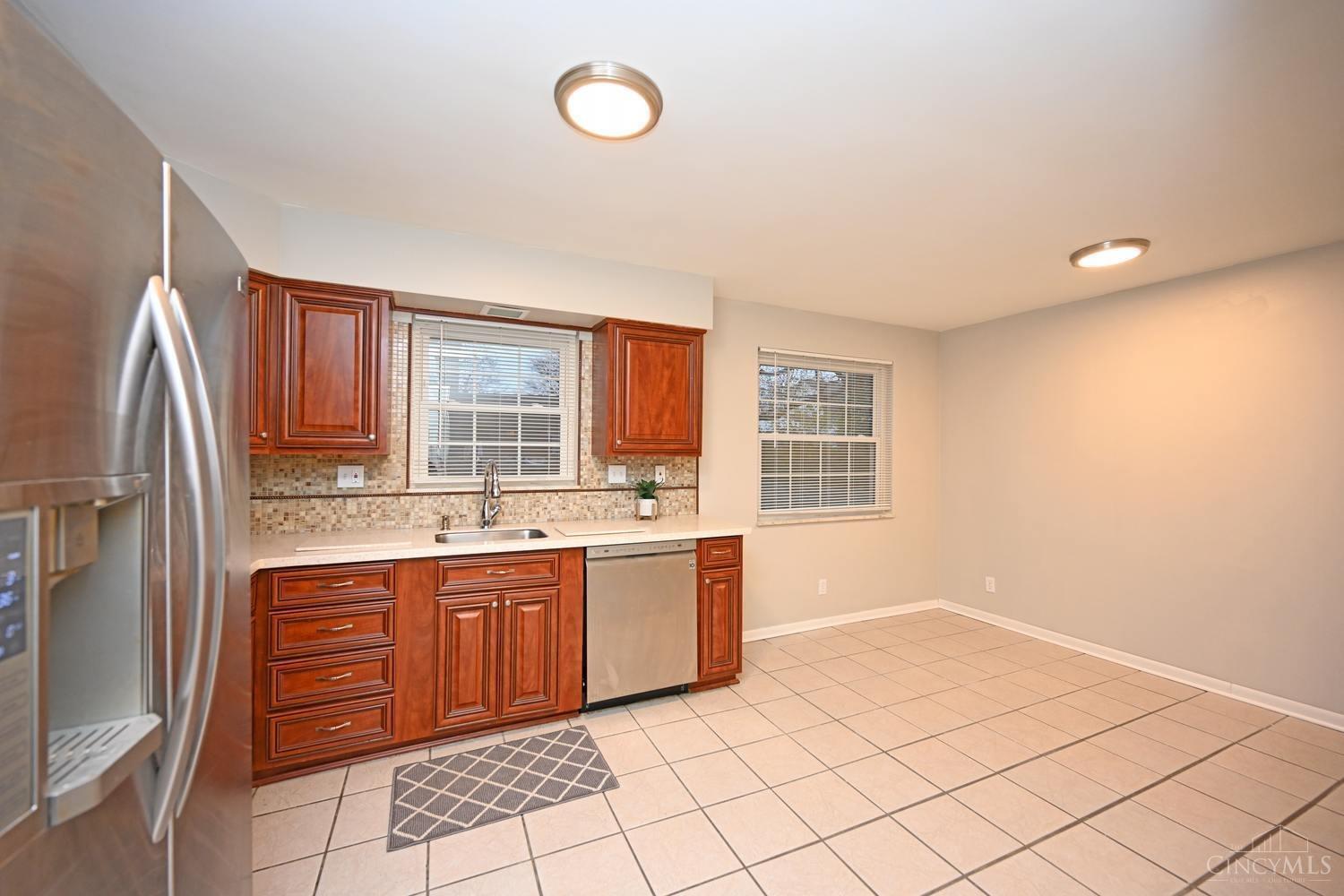 5354 Foley Road Cincinnati, OH 45238 - Photo 18 of 31
