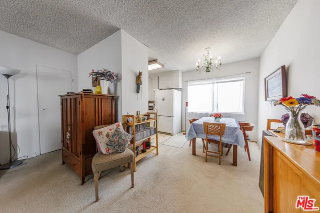 $675,000 | 1522 Centinela Avenue, Unit 210, Los Angeles, CA 90025