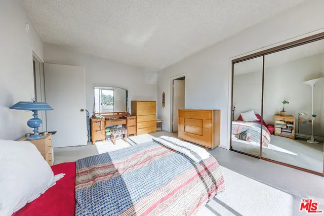 $675,000 | 1522 Centinela Avenue, Unit 210, Los Angeles, CA 90025