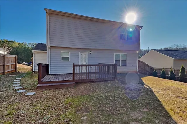 $2,050 | 3914 Sitka Drive, Douglasville, GA 30135