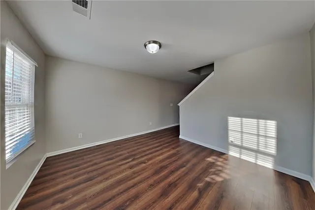 $2,050 | 3914 Sitka Drive, Douglasville, GA 30135