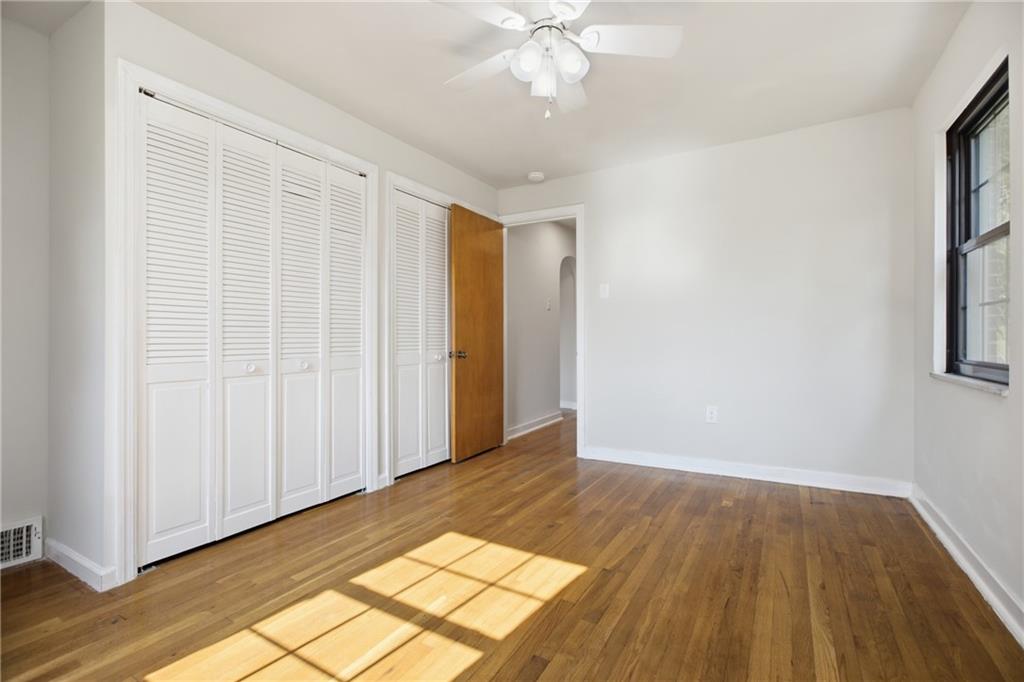 9775 Grosick Road Pittsburgh, PA 15237 - Photo 11 of 37 Gallery Image 11