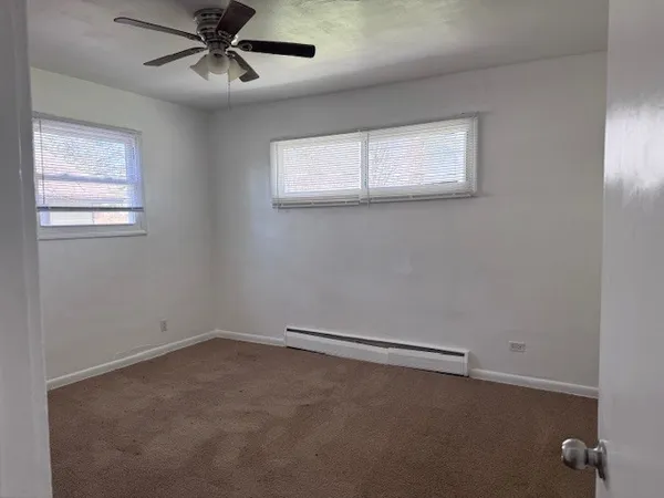 $1,700 | 28W625 Lester Street, Unit 1, West Chicago, IL 60185