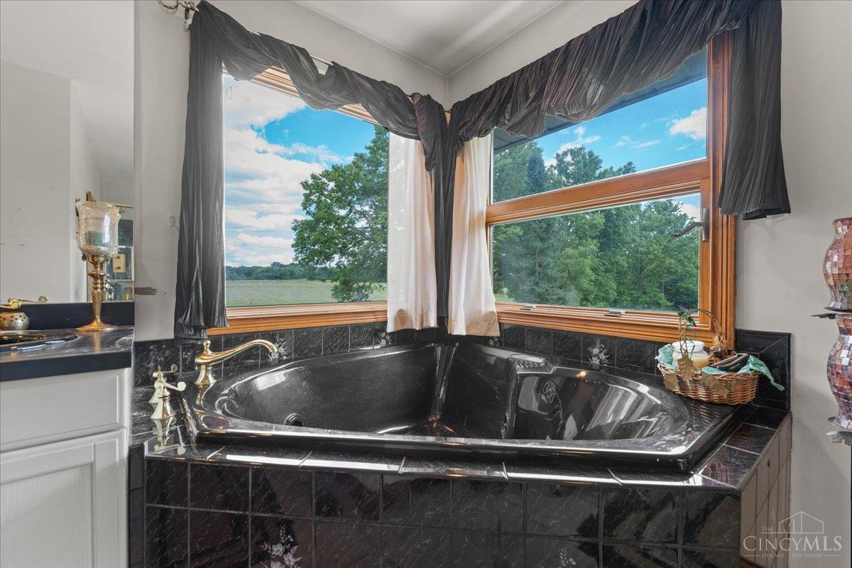1275 Wilmington Road Lebanon, OH 45036 - Photo 29 of 46 Gallery Image 29