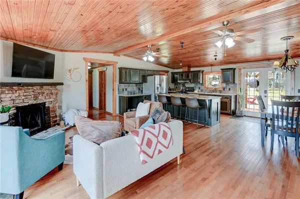 $495,000 | 110 C Street, Lake Lotawana, MO 64086