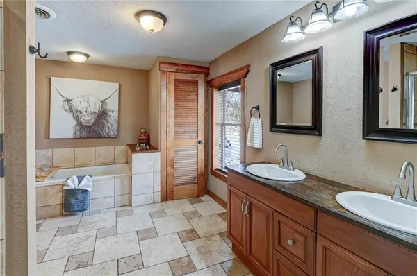 $495,000 | 110 C Street, Lake Lotawana, MO 64086