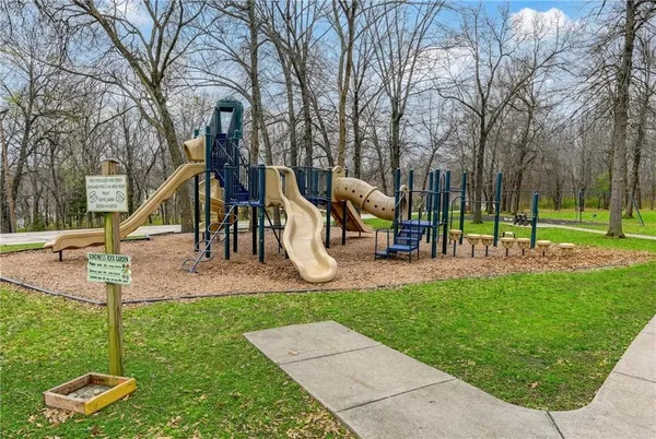 $495,000 | 110 C Street, Lake Lotawana, MO 64086