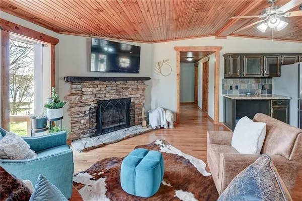$495,000 | 110 C Street, Lake Lotawana, MO 64086