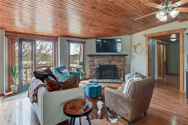 $495,000 | 110 C Street, Lake Lotawana, MO 64086