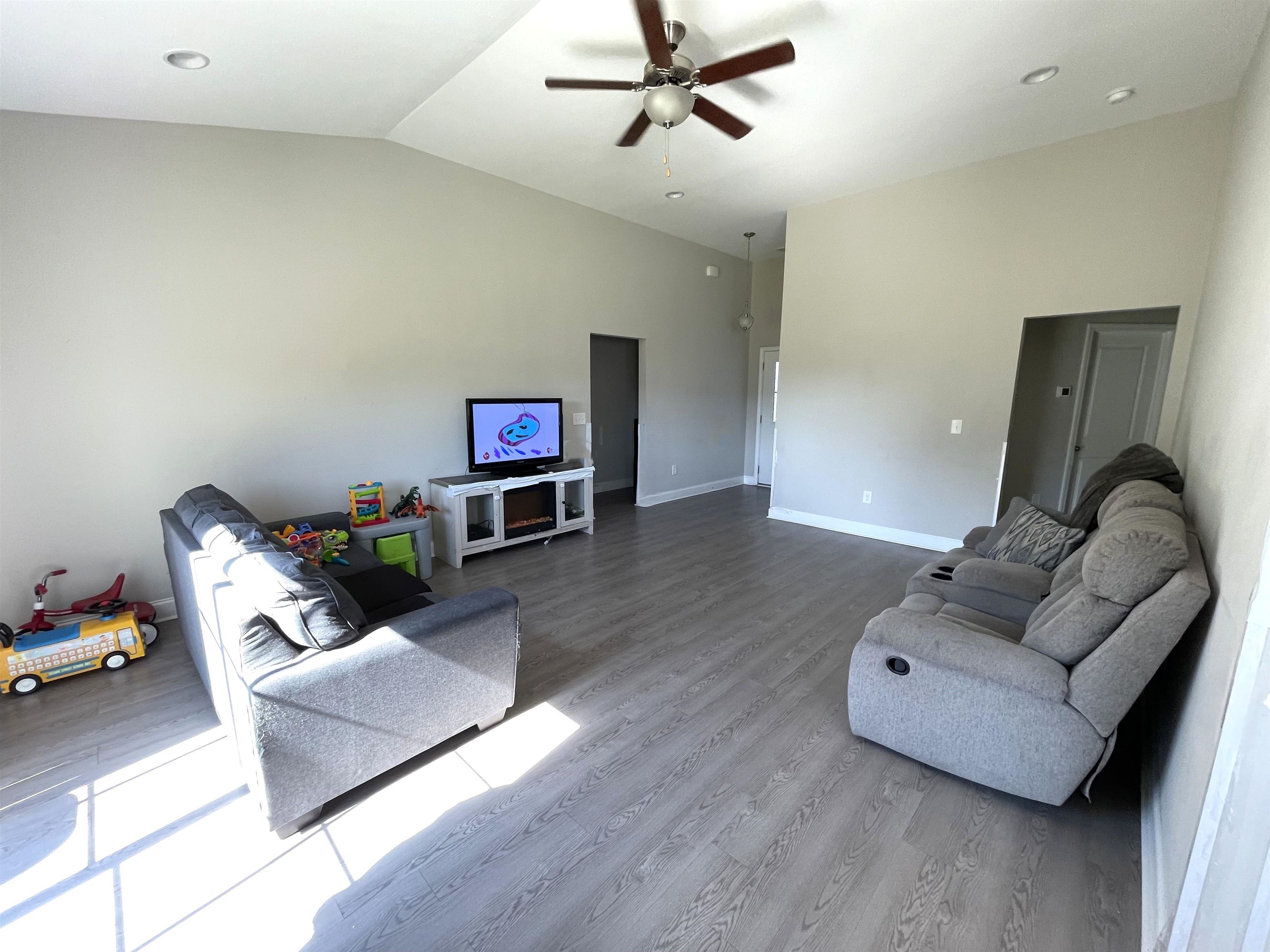 431 Hallie Martin Road Conway, SC 29527 - Photo 4 of 15 Gallery Image 4
