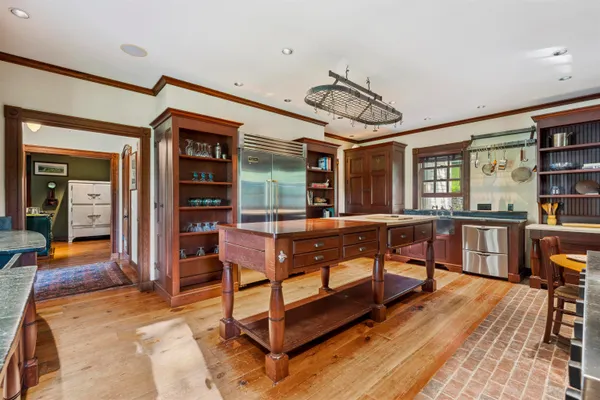 $1,995,000 | 2589 West Sandgate Road, Sandgate, VT 05250