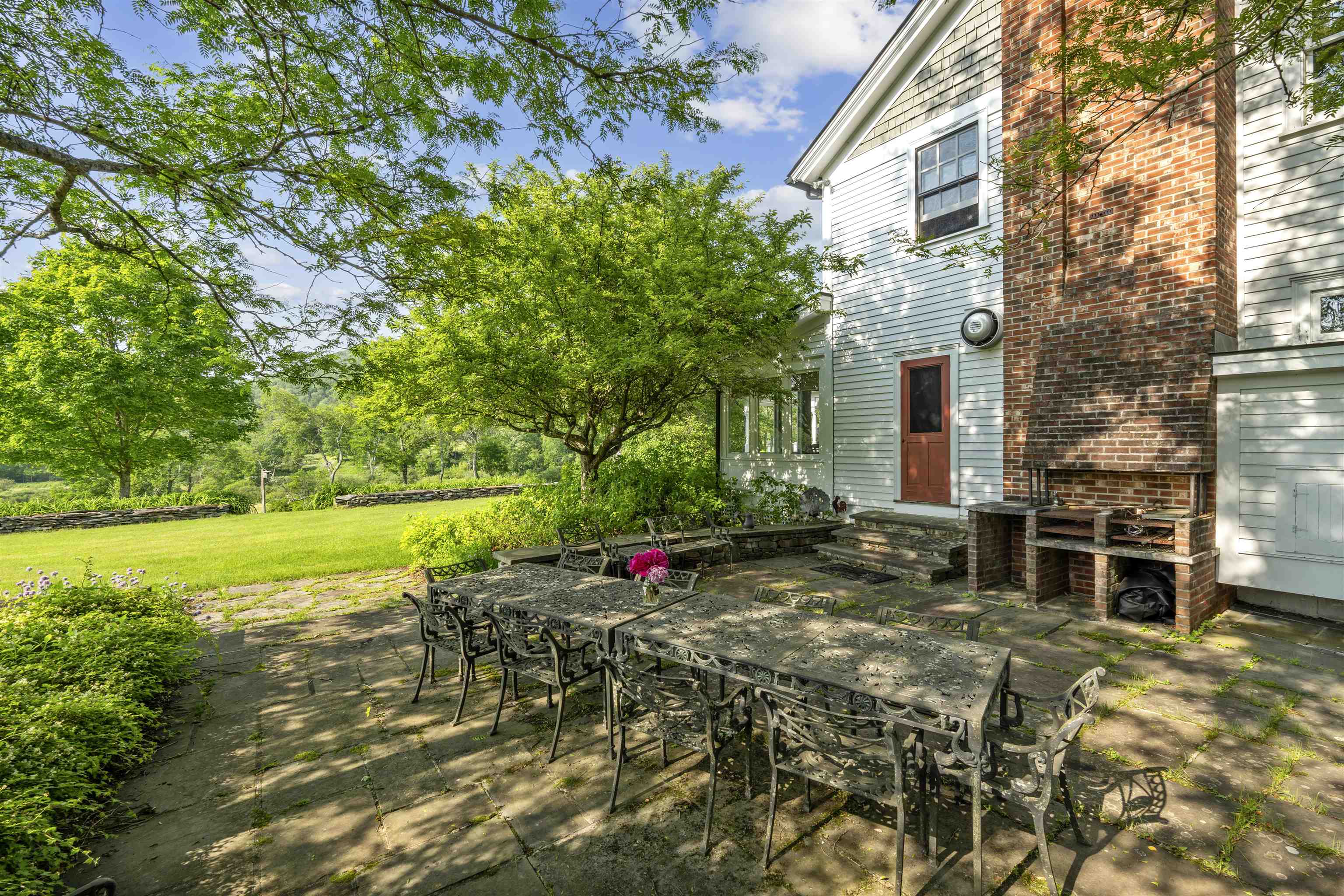 2589 West Sandgate Road Sandgate, VT 05250 - Photo 8 of 38