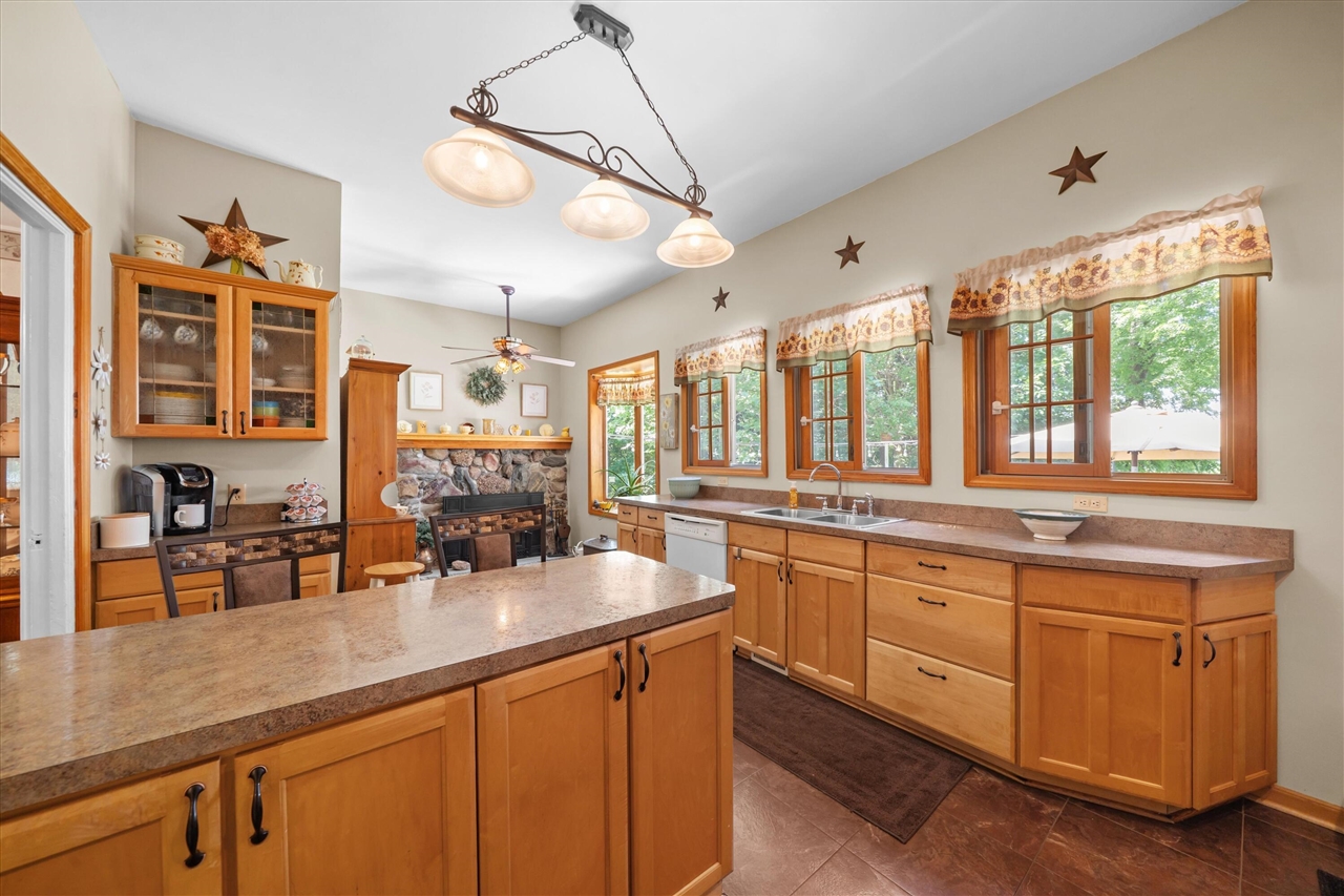 530 Newton Road Coldwater, MI 49036 - Photo 7 of 99 Gallery Image 7
