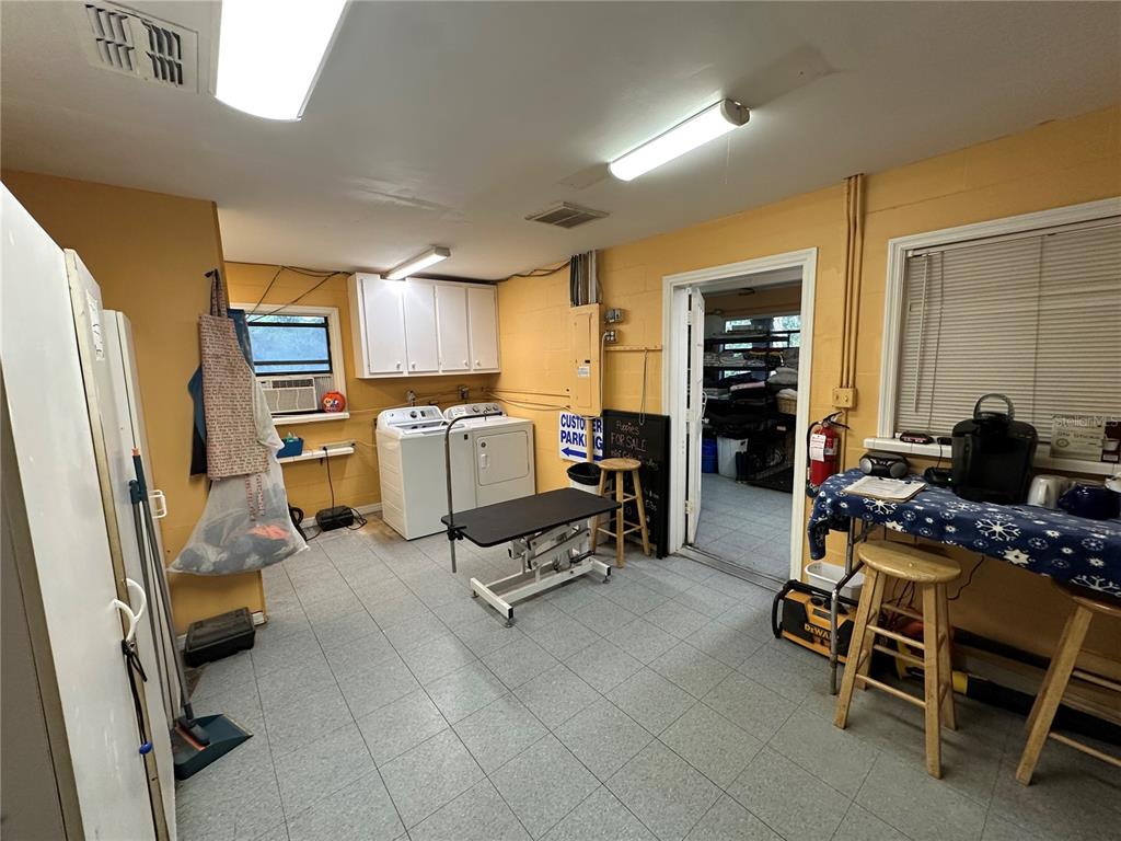 24392 Lanark Road Brooksville, FL 34601 - Photo 17 of 58 a workspace with furniture