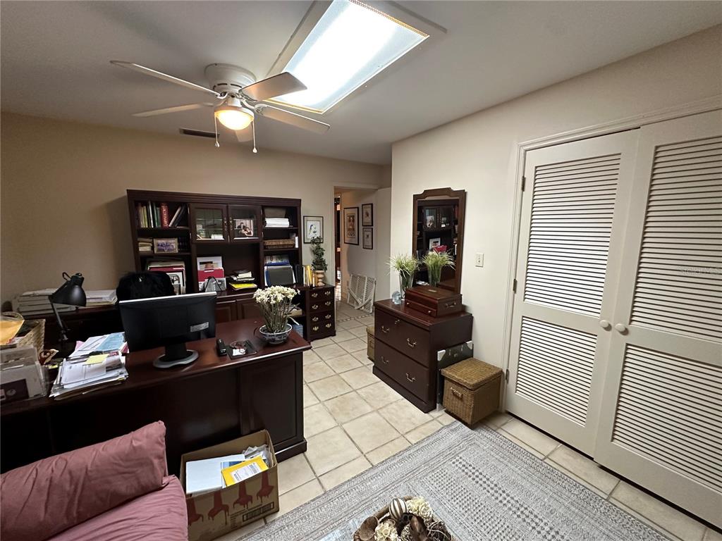 24392 Lanark Road Brooksville, FL 34601 - Photo 39 of 58 a living room with furniture