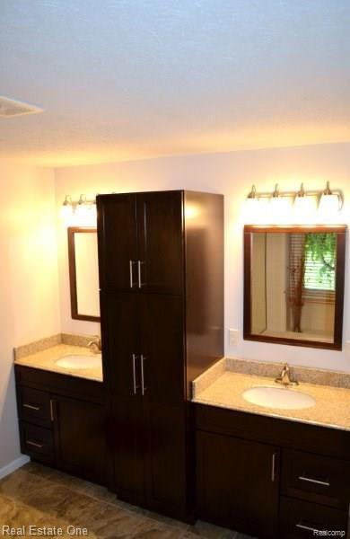 4039 Cedar Lake Road Howell, MI 48843 - Photo 29 of 40 cedar lake 017.jpg